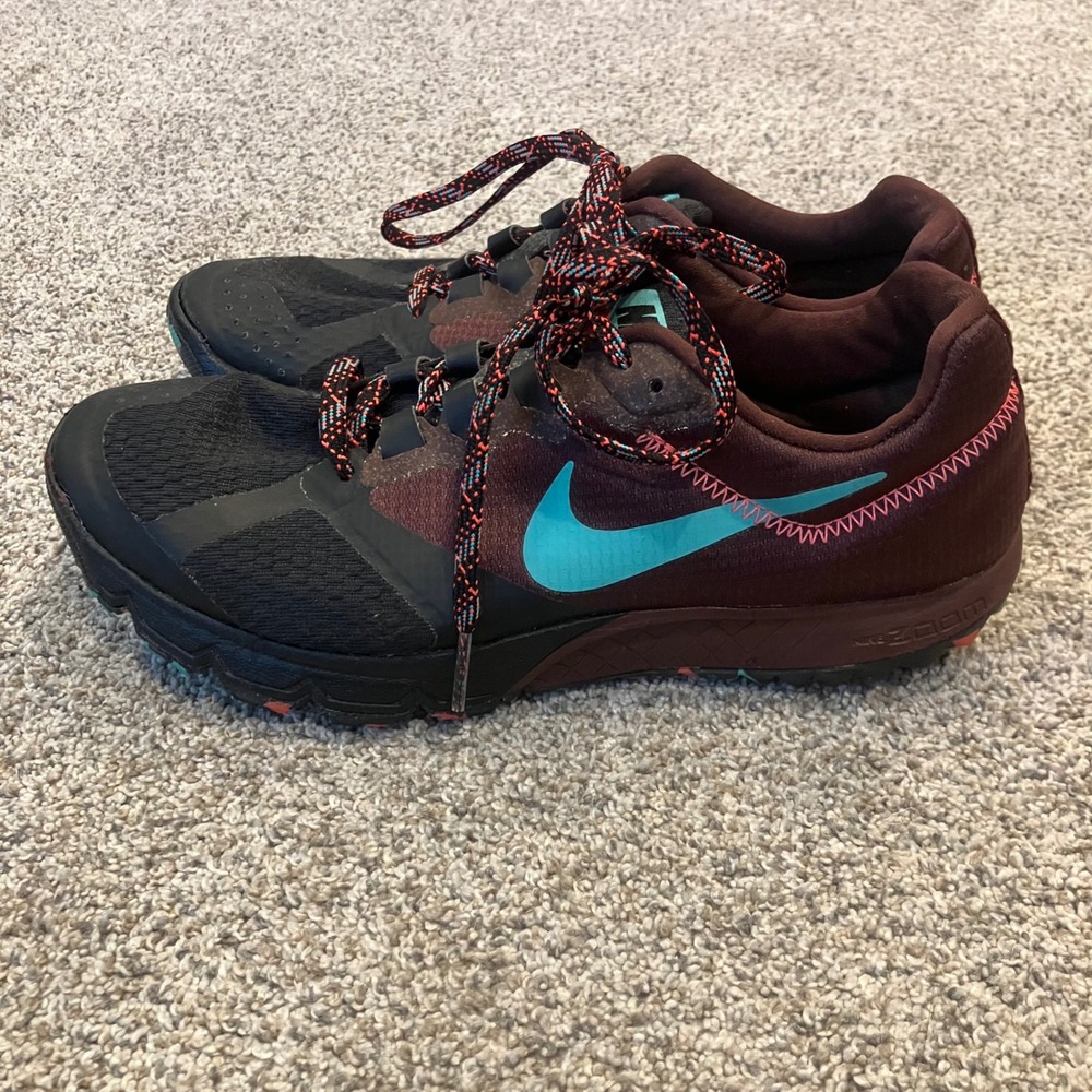 Nike Zoom Wildhorse Womens Trail Running Shoes Burgundy Black 654442-002 Size 7